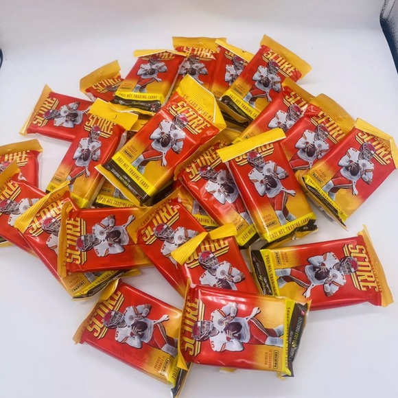 2021 Panini Score NFL Football 40 Card Value Pack - Picture 7 of 7